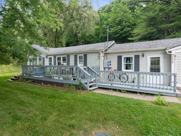 225 Bean Road, Colchester, VT 05446