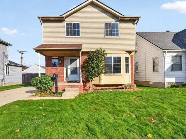 41 E Evelyn Ave, Hazel Park, MI 48030