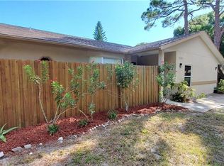 2404 Hively St, Sarasota, FL 34231