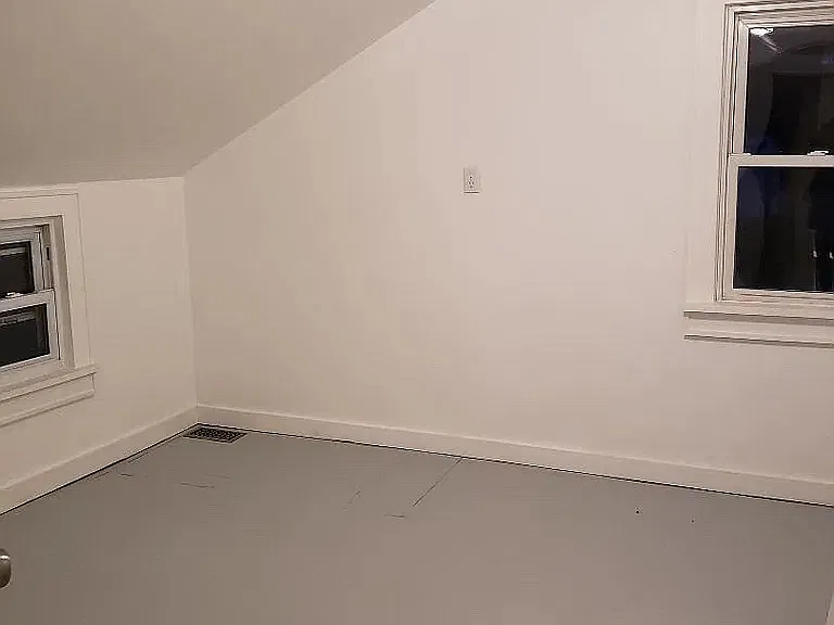 4 bed, 1700 sqft, $2,300 — Photo 4