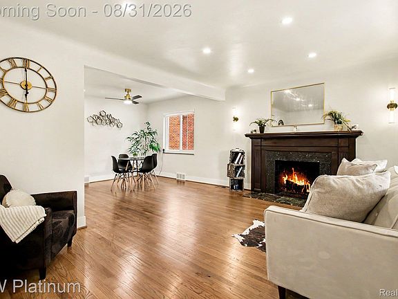 3rd image of 18927 Stansbury St