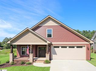 1 Trails Edge Ct, Greenville, SC 29617