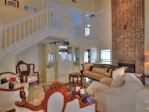 5th image of 2521 Montego Bay Blvd