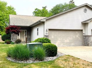 4913 Hidden Pines Ct, Midland, MI 48640