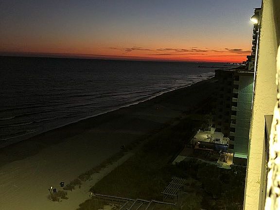 Spectacular sunsets OP1208