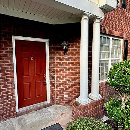 3rd image of 5933 Echingham Dr