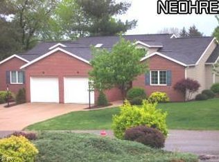 122-124 Gilgen Ave NE, New Philadelphia, OH 44663