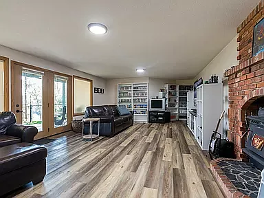 354 Blue Spruce Ln — Photo 9