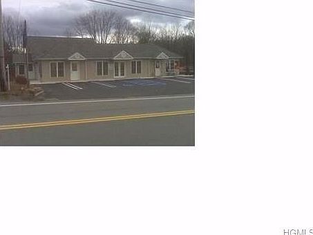 2nd image of 508 Bloomingburg Rd