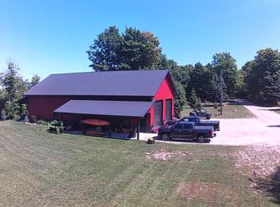 21640 E Ridge Rd, Grand Marais, MI 49839