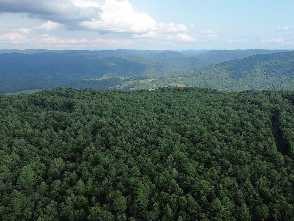 1st image of 300 Droop Mountain Rd