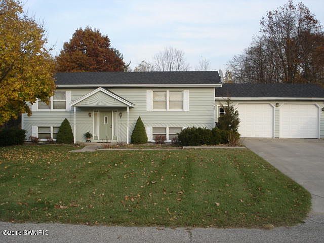 1st image of 3543 Sandra Ln