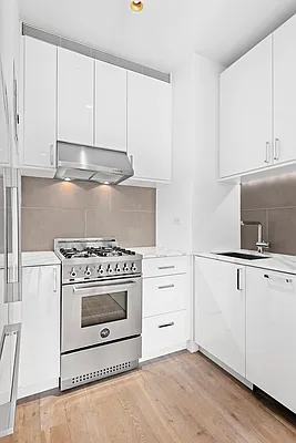 Rented by Argo Residential | media 12