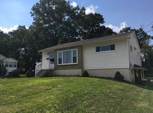 304 Freeman Dr, Johnstown, PA 15904