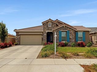 1941 W Flagstaff Ave, Visalia, CA 93291