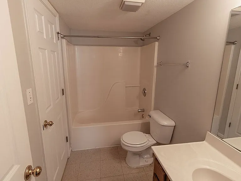 5567-5569 E Pinehurst Ln — Photo 23