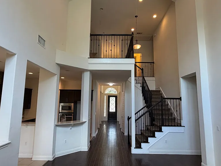 11412 Maggiore Dr — Photo 9