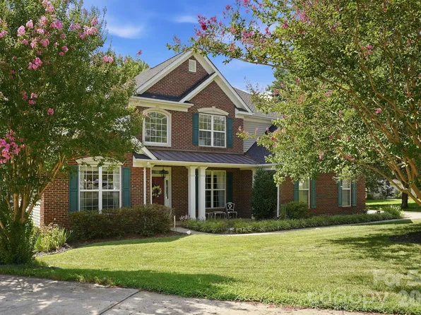 6121 Lostgate Ln, Waxhaw, NC 28173