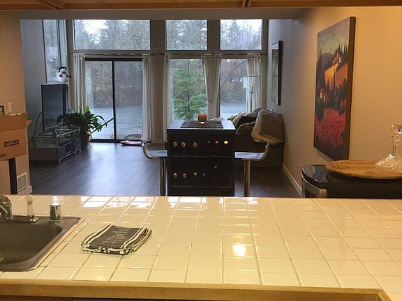3rd image of 13896 NE 66th St APT 592