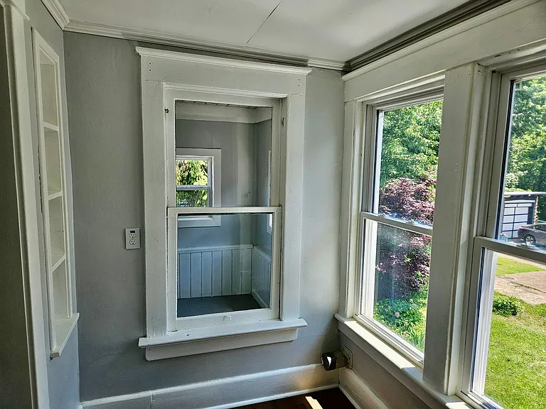 911 Weschler Ave #2 — Photo 1