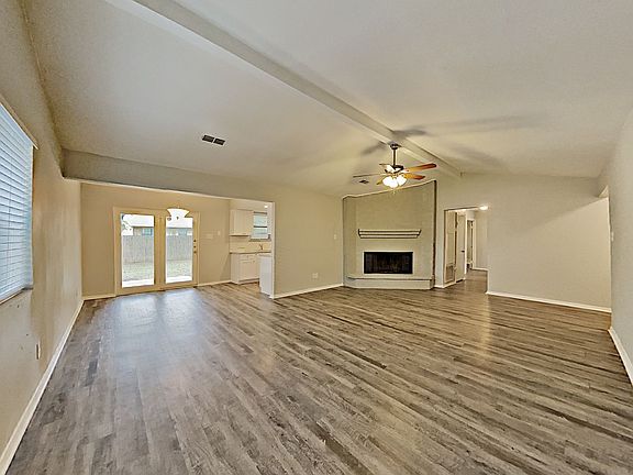 4th image of 4757 Moss Rose Dr