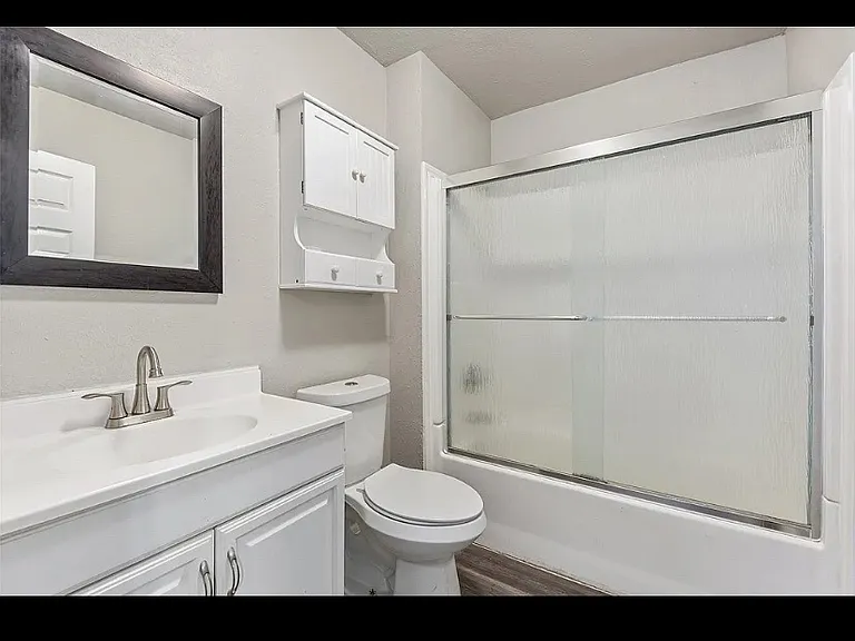 1309 N College St — Photo 4