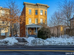 370 Maple Ave, Hartford, CT 06114