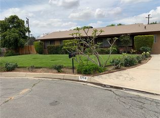 5758 Chelsea Ct, Rialto, CA 92377