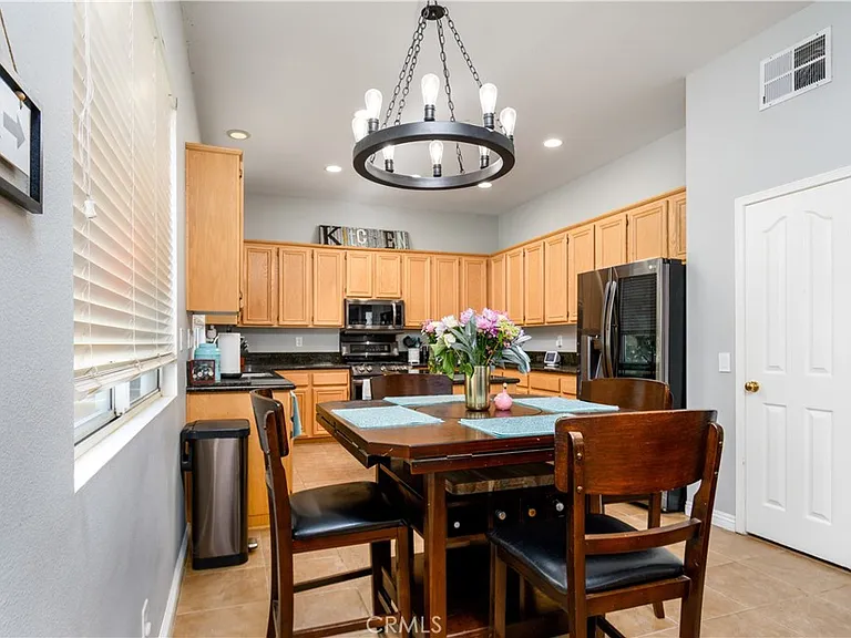 2587 Macbeth Ave — Photo 12