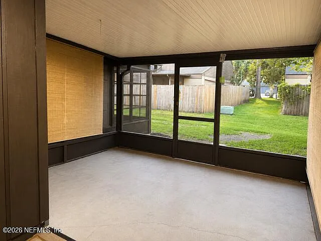 5553 Greatpine Ln S — Photo 21