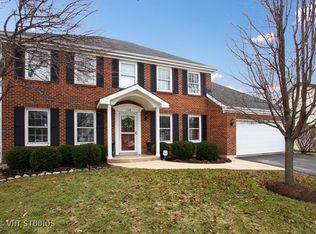 1548 Abbotsford Dr, Naperville, IL 60563