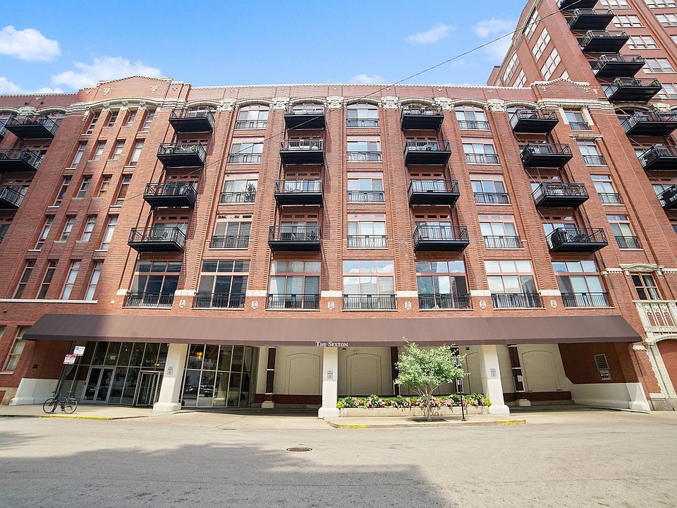1st image of 360 W Illinois St APT 222