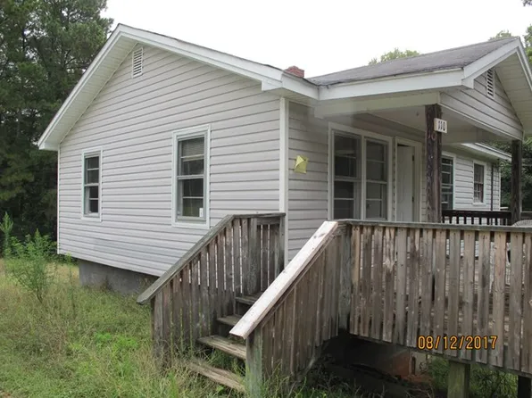 110 Awtry Dr, Greenwood, SC 29646