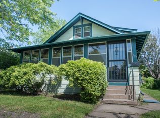 1127 Sherburne Ave, Saint Paul, MN 55104