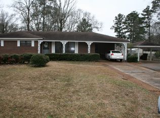 1102 Kendall St, Amory, MS 38821