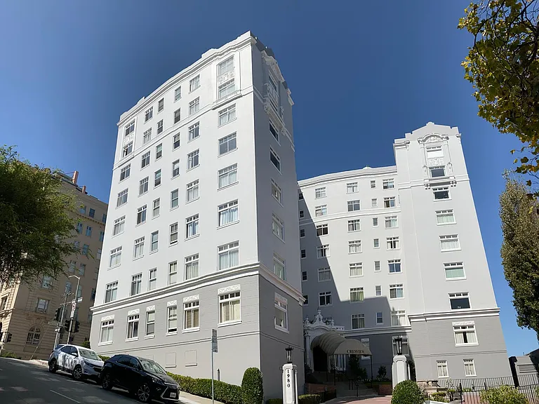 Crestview Apartments — Photo 54