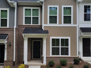 211 Frosted Iris Ln, Garner, NC 27529