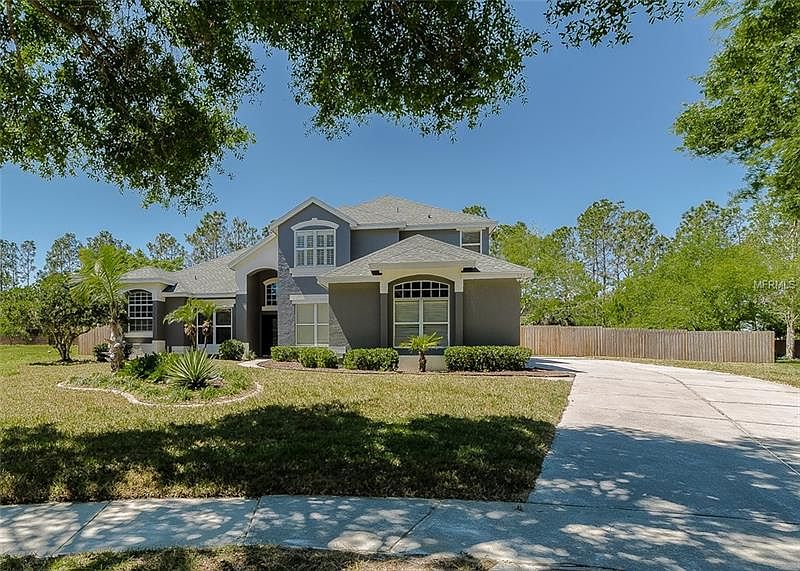 1st image of 537 Green Park Ct