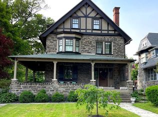 6389 Overbrook Ave, Philadelphia, PA 19151