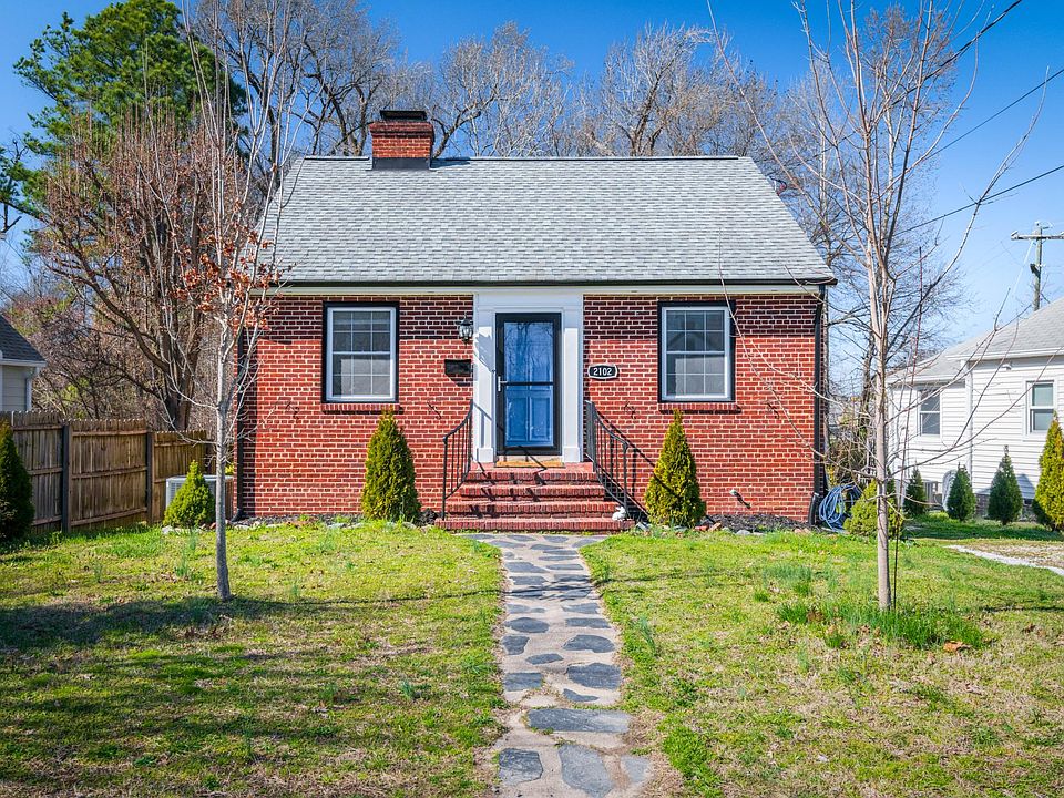 1st image of 2102 Oakwood Ln