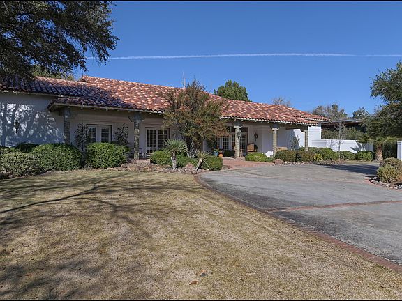 2nd image of 760 Coeur Dalene Cir