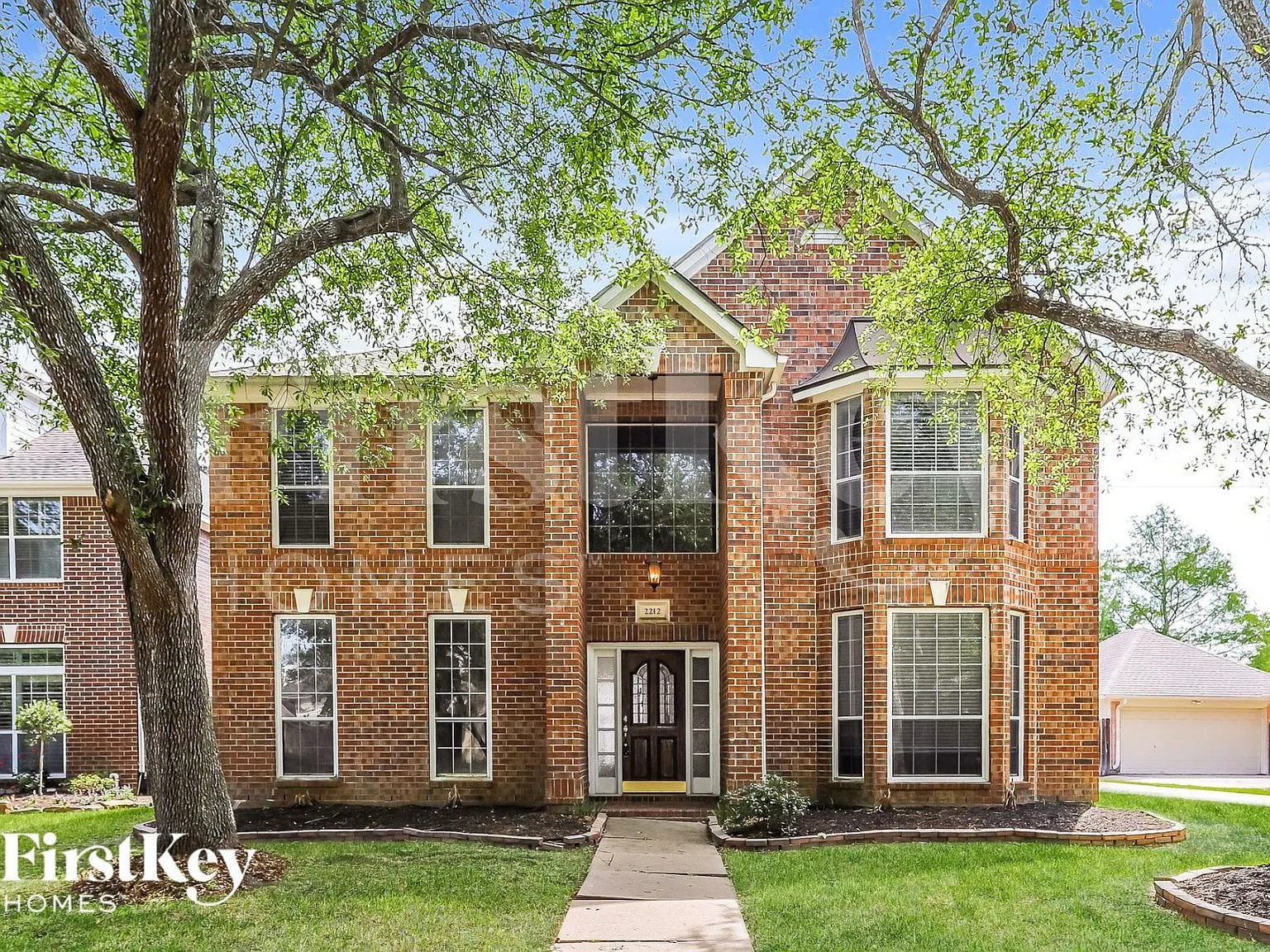4 bed, 2.5 bath, 2601 sqft, $2,970 — Photo 1