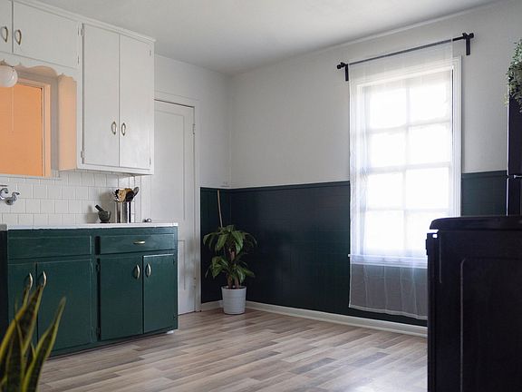 3rd image of 246 Senisa Dr #201