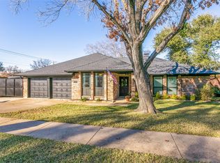 1201 Medford Dr, Bedford, TX 76021