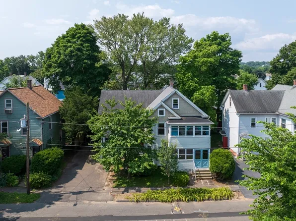 36-38 Elizabeth St, Northampton, MA 01060