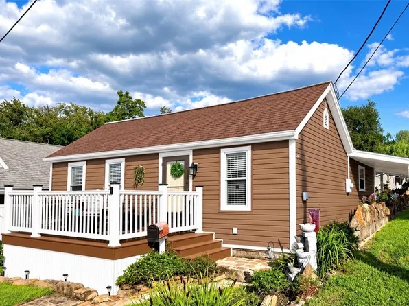 4 Hayes St, Dunbar, PA 15431