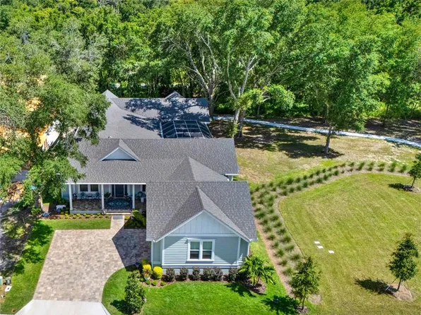 1076 Sadler Oaks Way, Oakland, FL 34787