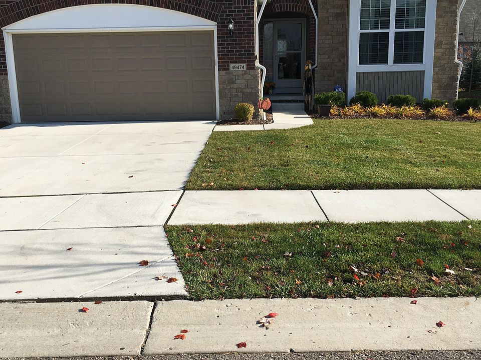 1st image of 49474 Lakewood St