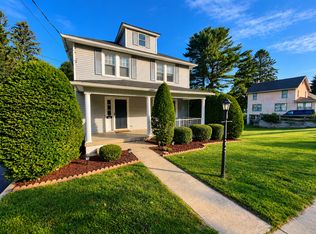 411 Scott Rd, Clarks Summit, PA 18411