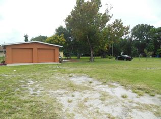 706 S 25th St, Fort Pierce, FL 34950